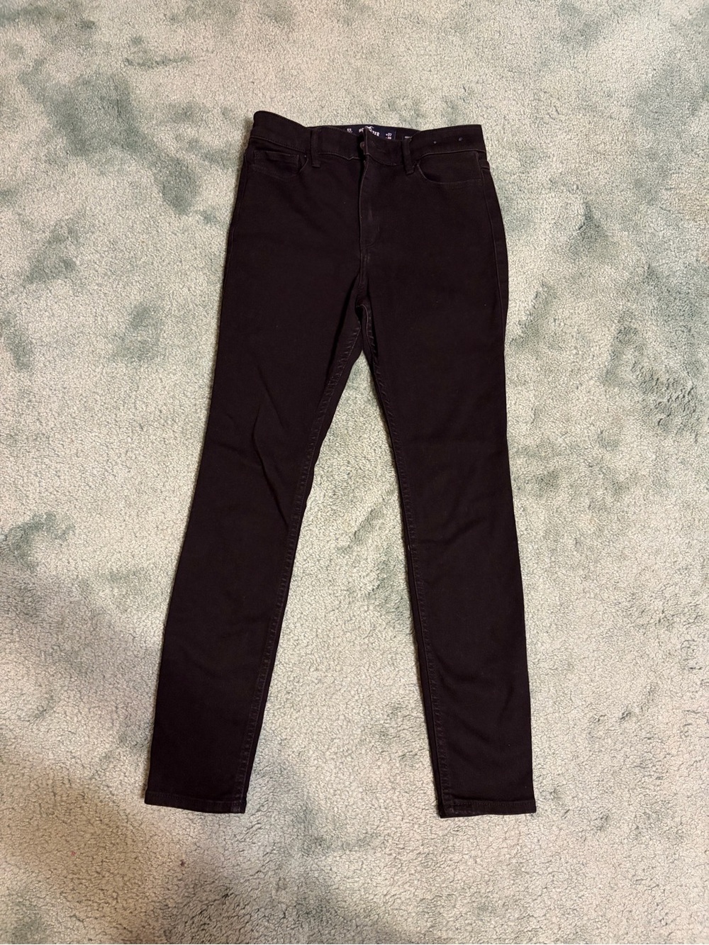 Hollister High-Rise Skinny Jeans